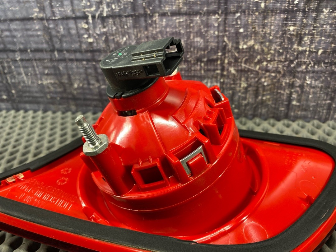 Фонарь в крышку багажника, 3860 рублей, Красноярск