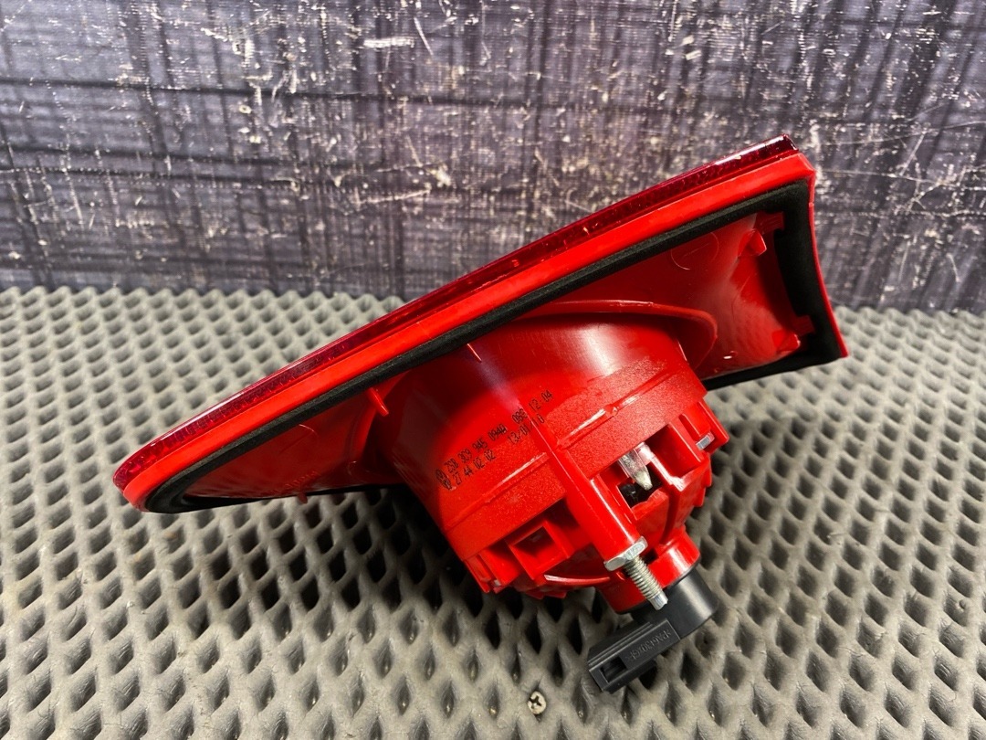 Фонарь в крышку багажника, 3860 рублей, Красноярск