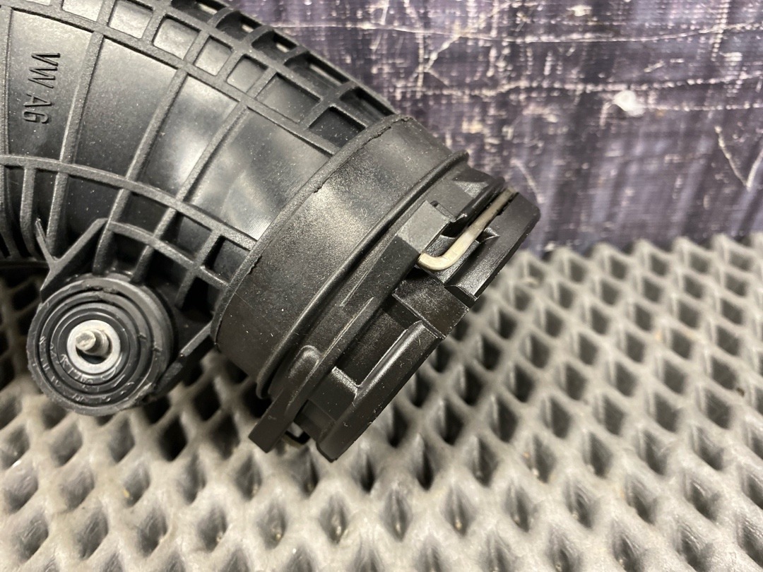 Патрубок интеркуллера, 2540 рублей, Красноярск