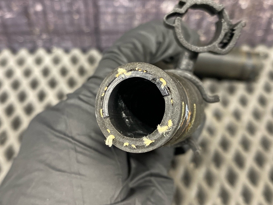 Шланг системы охлаждения, 840 рублей, Красноярск