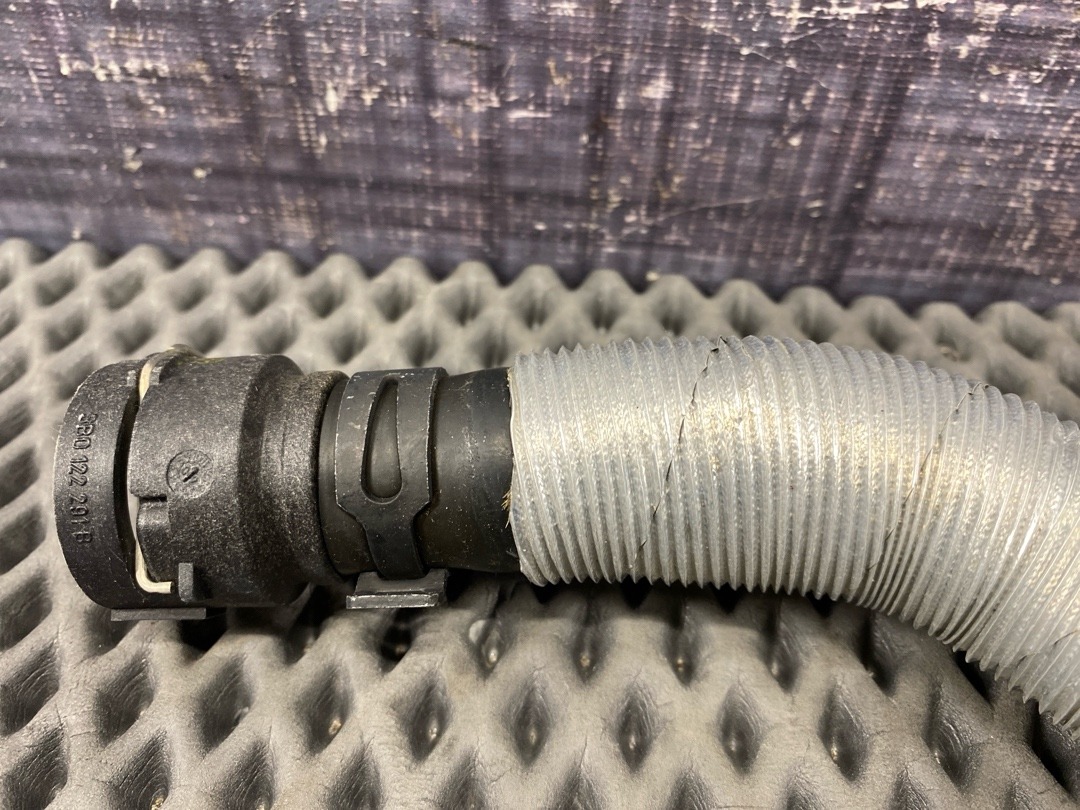 Патрубок печки, 1140 рублей, Красноярск