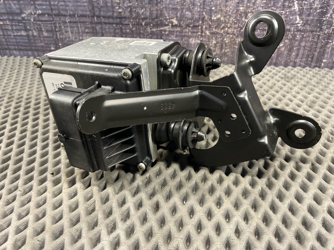 Блок ABS, 8210 рублей, Красноярск