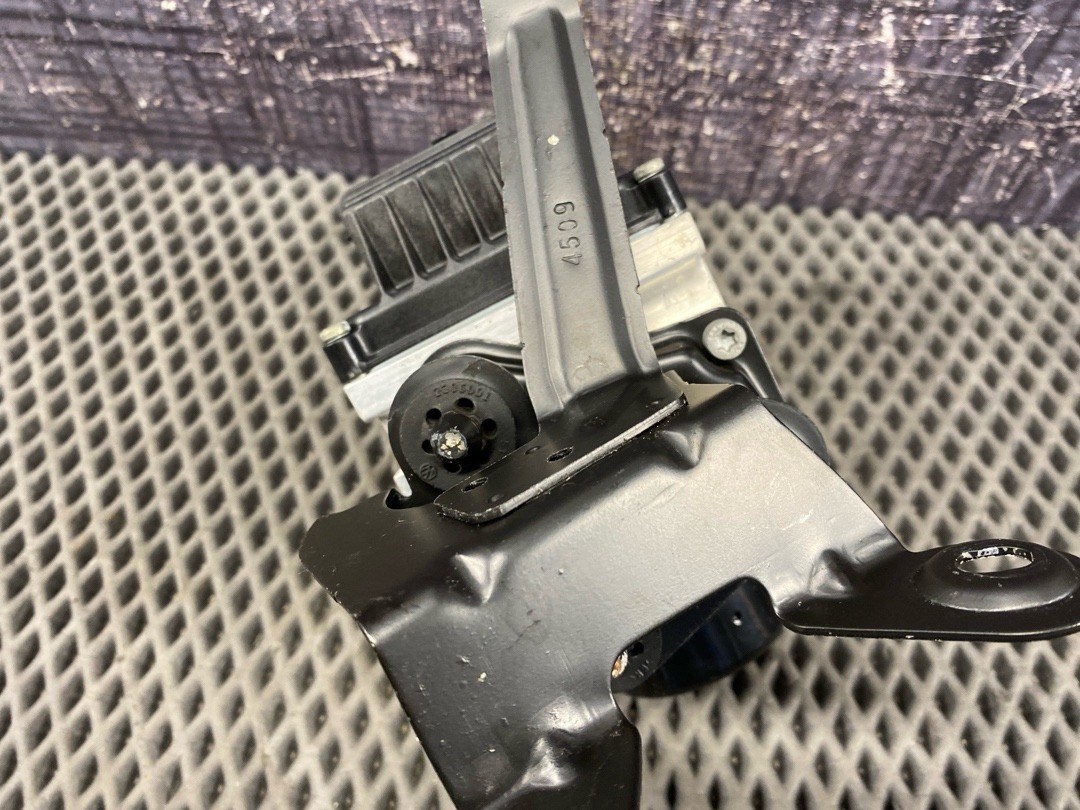 Блок ABS, 8210 рублей, Красноярск