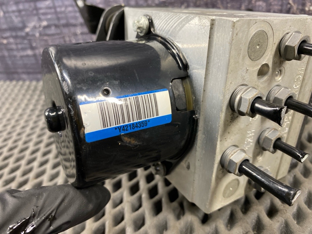 Блок ABS, 8210 рублей, Красноярск