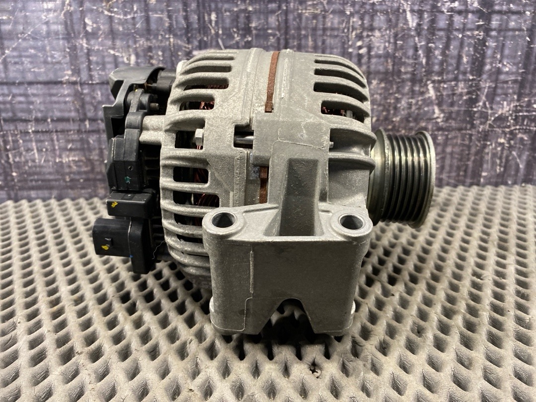 Генератор, 12560 рублей, Красноярск