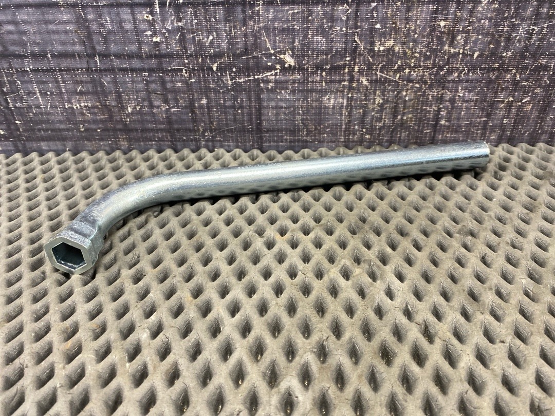 Ключ баллонный, 520 рублей, Красноярск