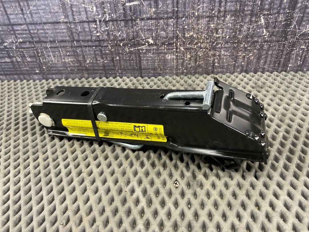 Домкрат, 3670 рублей, Красноярск