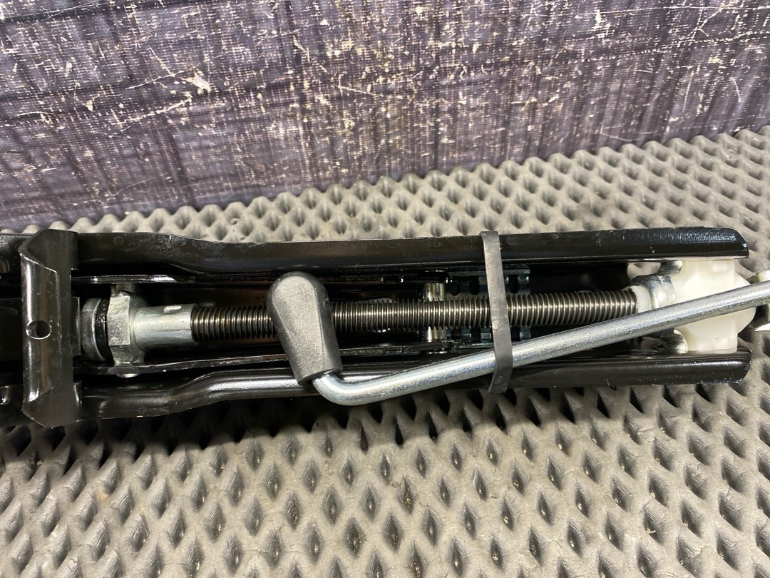 Домкрат, 3670 рублей, Красноярск