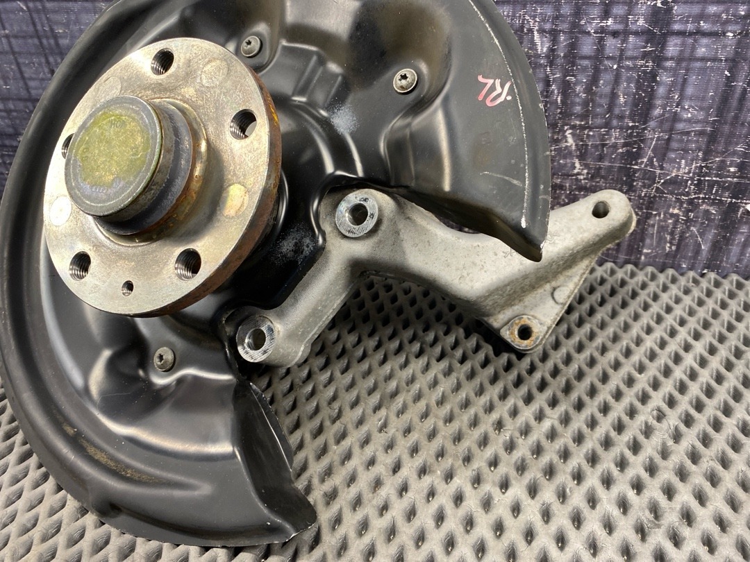 Поворотный кулак, 3430 рублей, Красноярск