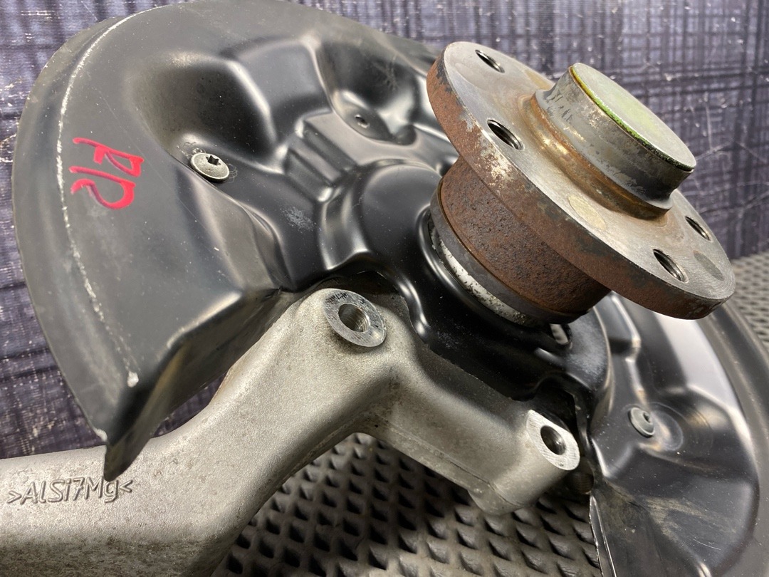 Поворотный кулак, 3430 рублей, Красноярск