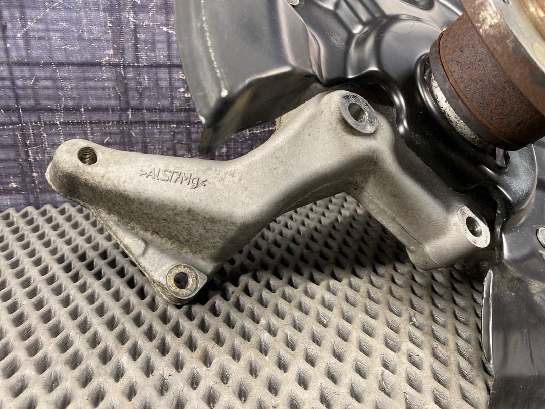 Поворотный кулак, 3430 рублей, Красноярск