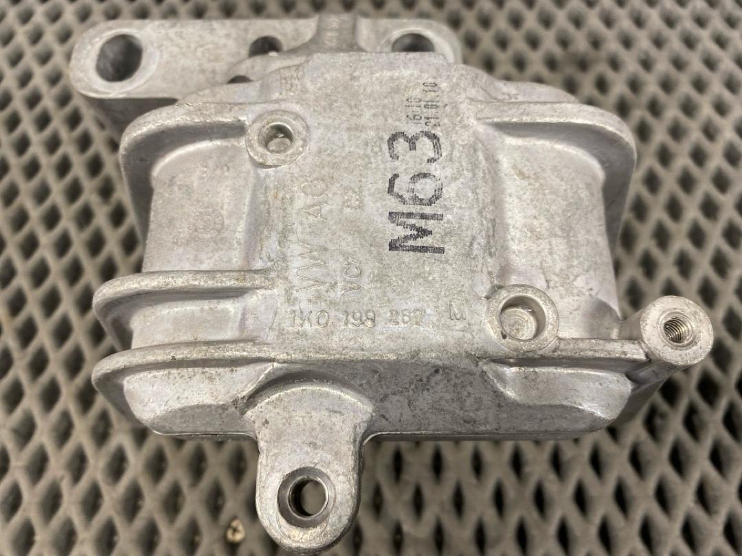 Подушка двигателя, 3730 рублей, Красноярск