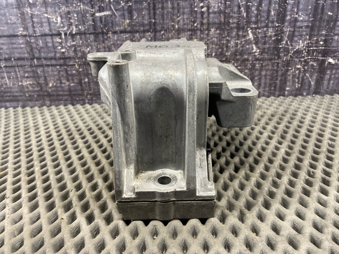 Подушка двигателя, 3730 рублей, Красноярск