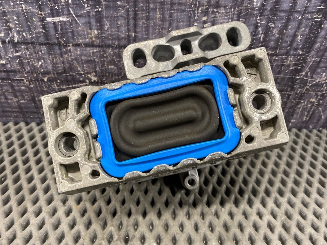 Подушка двигателя, 3730 рублей, Красноярск