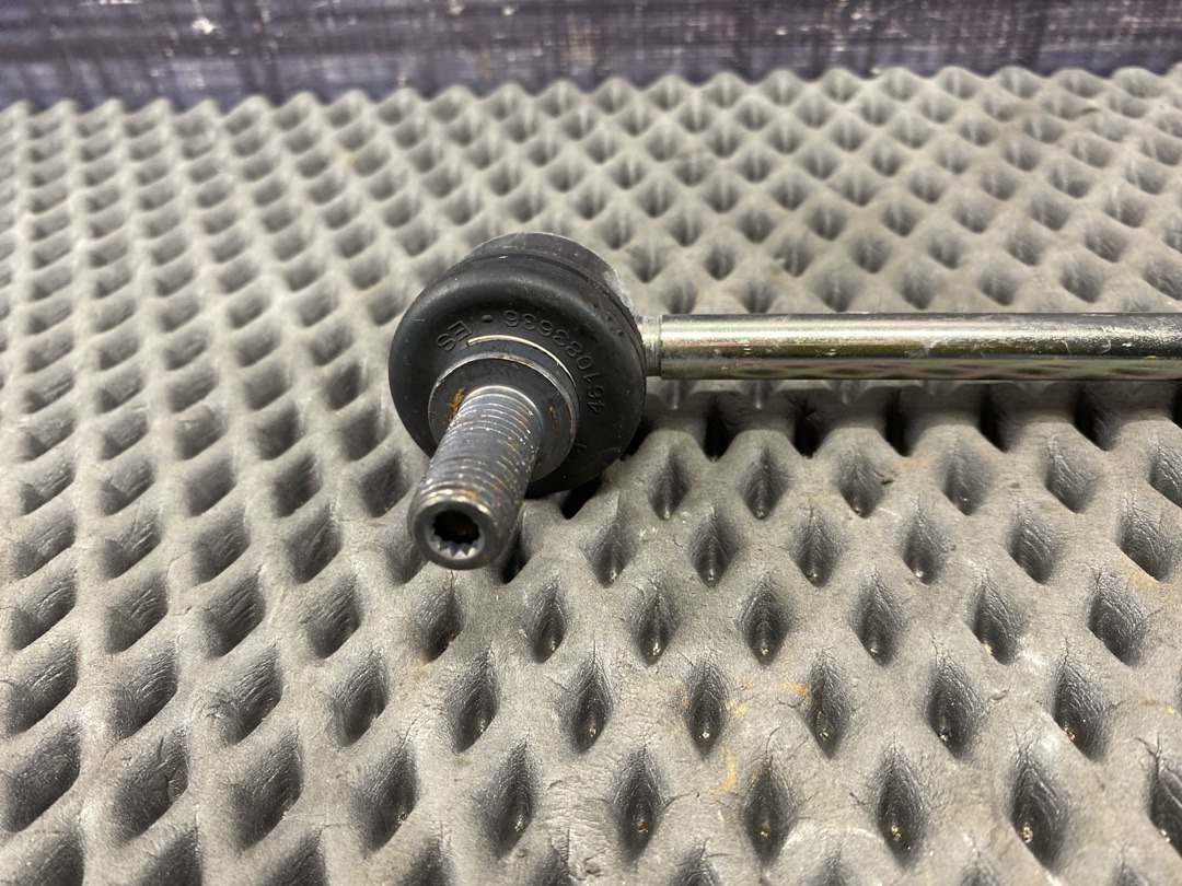 Стойка стабилизатора, 1280 рублей, Красноярск