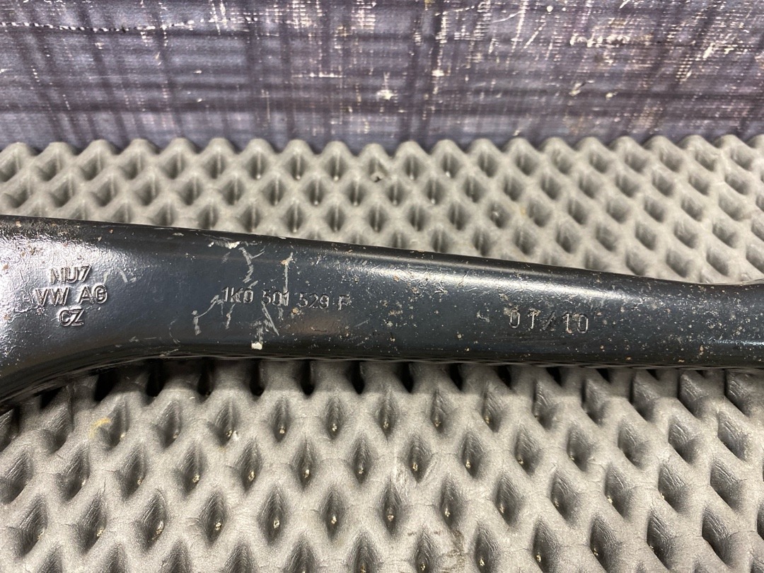 Рычаг подвески, 1520 рублей, Красноярск