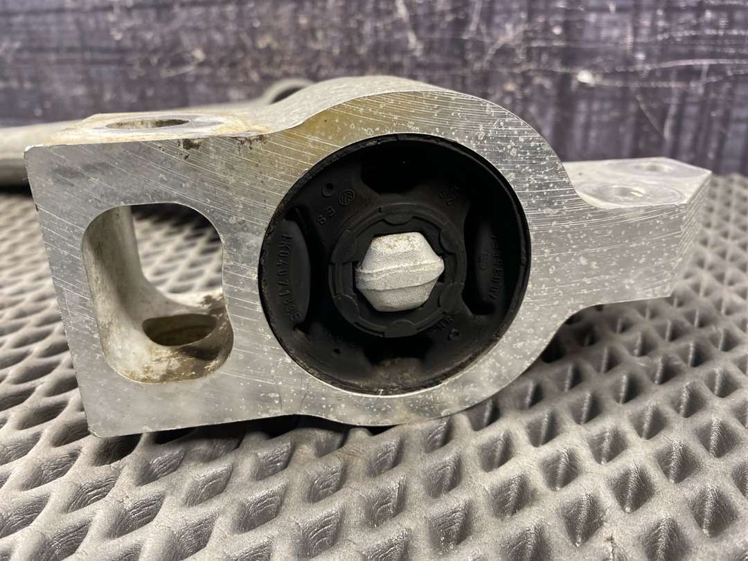 Рычаг подвески, 6440 рублей, Красноярск