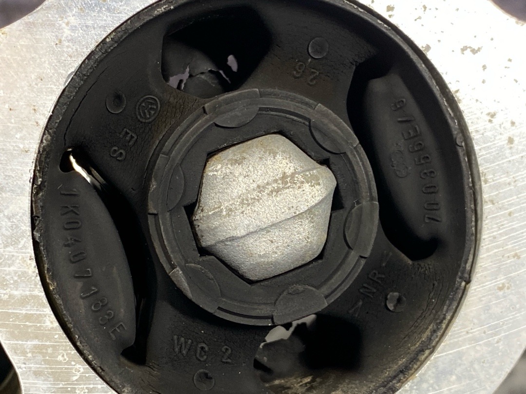 Рычаг подвески, 6440 рублей, Красноярск