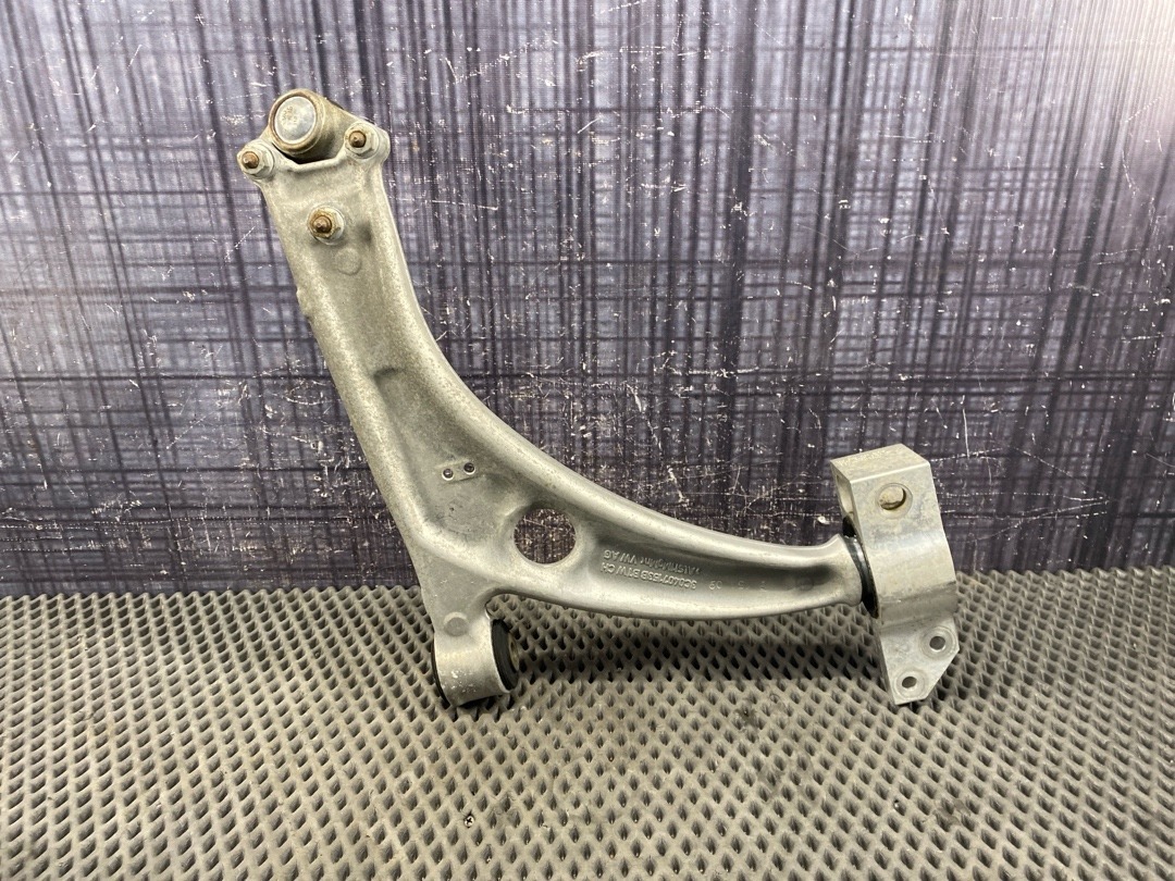 Рычаг подвески, 6440 рублей, Красноярск