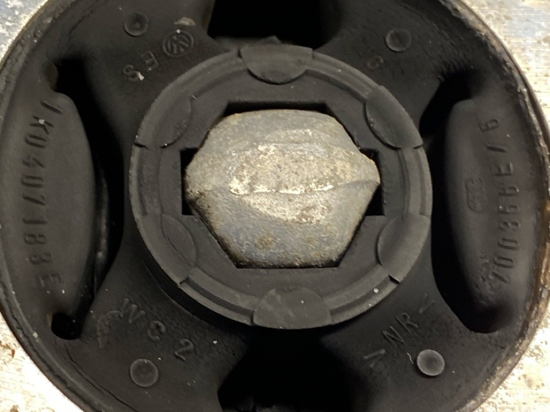 Рычаг подвески, 6440 рублей, Красноярск