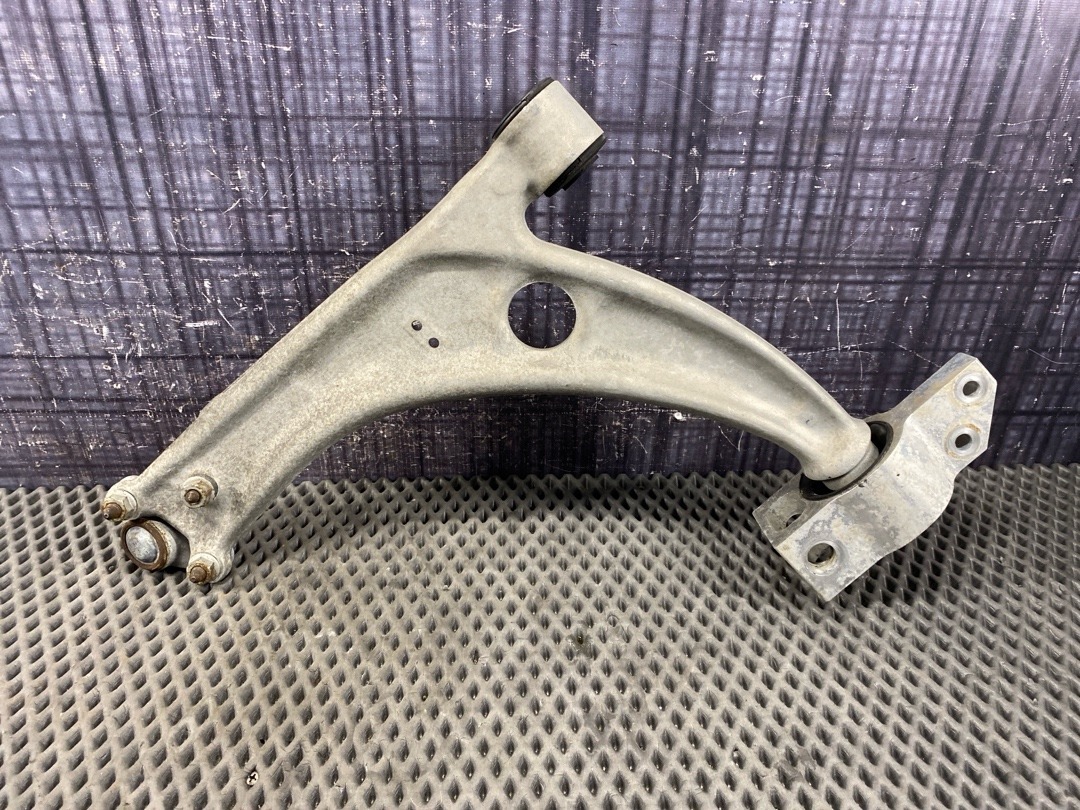 Рычаг подвески, 6440 рублей, Красноярск