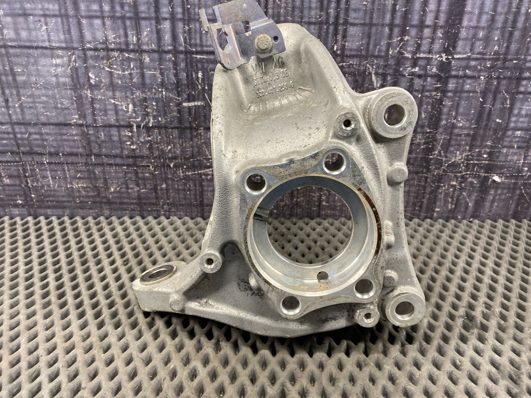 Поворотный кулак, 4320 рублей, Красноярск