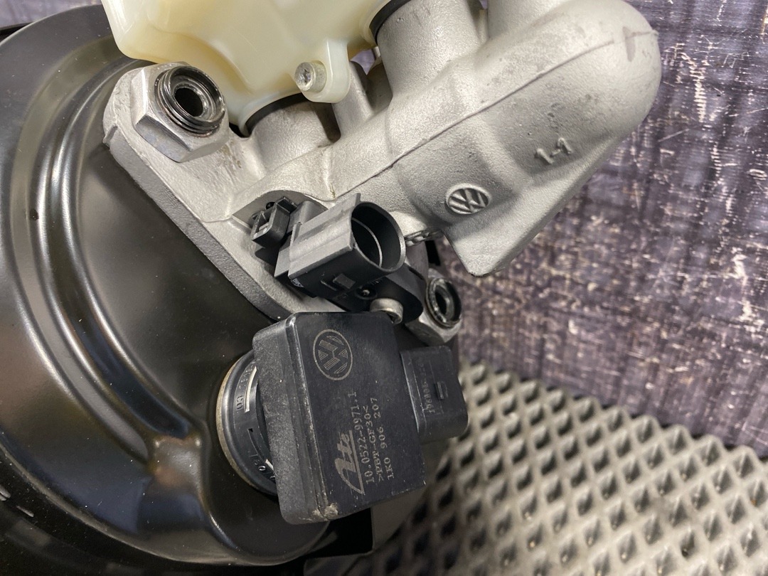 Вакуумный усилитель, 2620 рублей, Красноярск