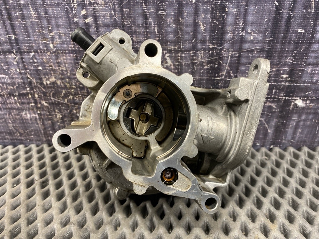 Вакуумный насос, 6760 рублей, Красноярск