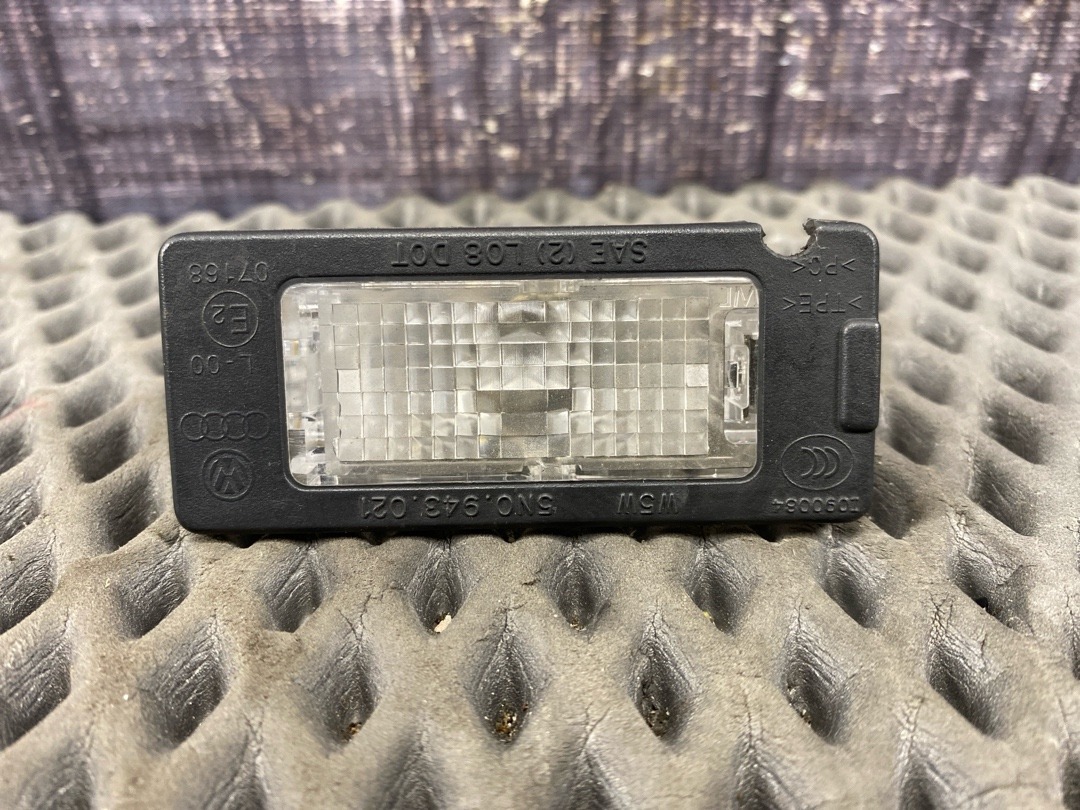 Плафон подсветки номера, 460 рублей, Красноярск