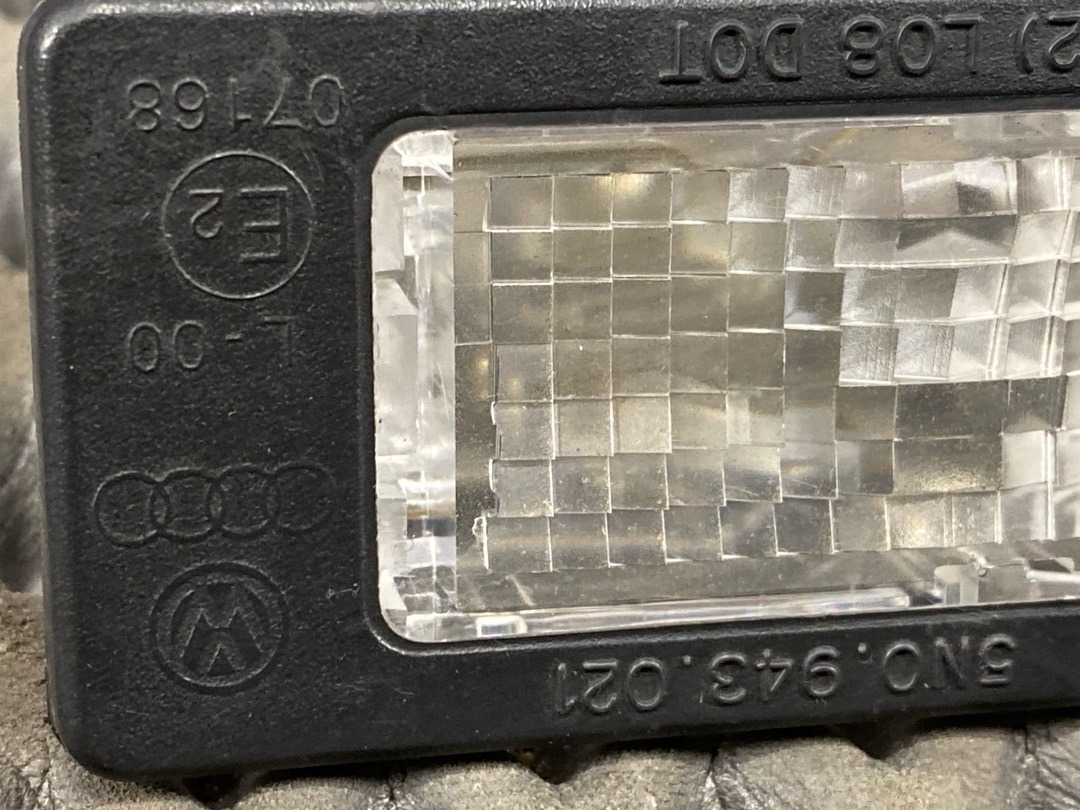 Плафон подсветки номера, 460 рублей, Красноярск