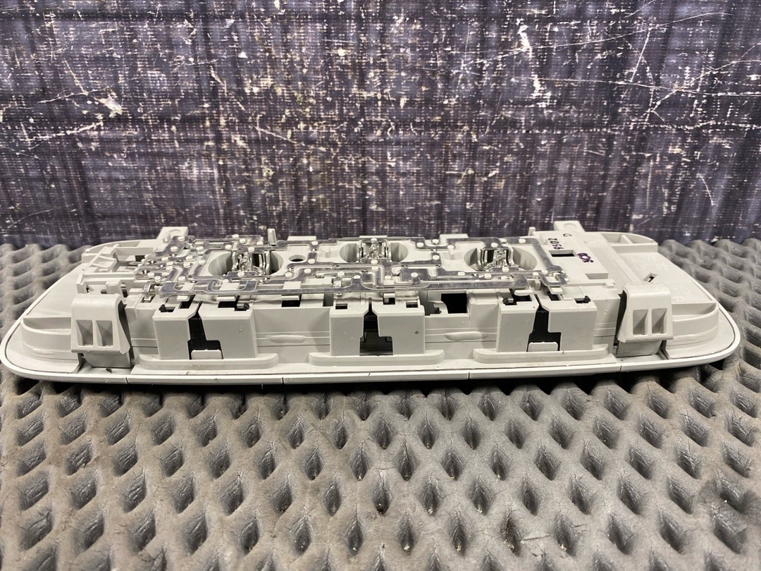 Плафон салона, 1340 рублей, Красноярск