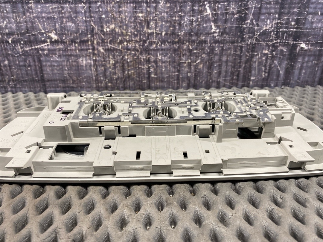 Плафон салона, 1340 рублей, Красноярск