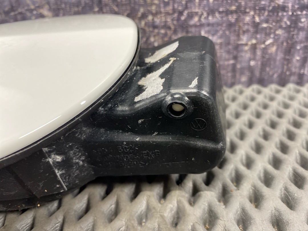 Лючок бензобака, 2630 рублей, Красноярск