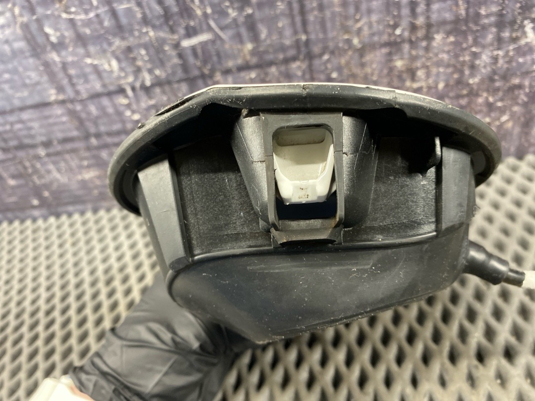 Лючок бензобака, 2630 рублей, Красноярск