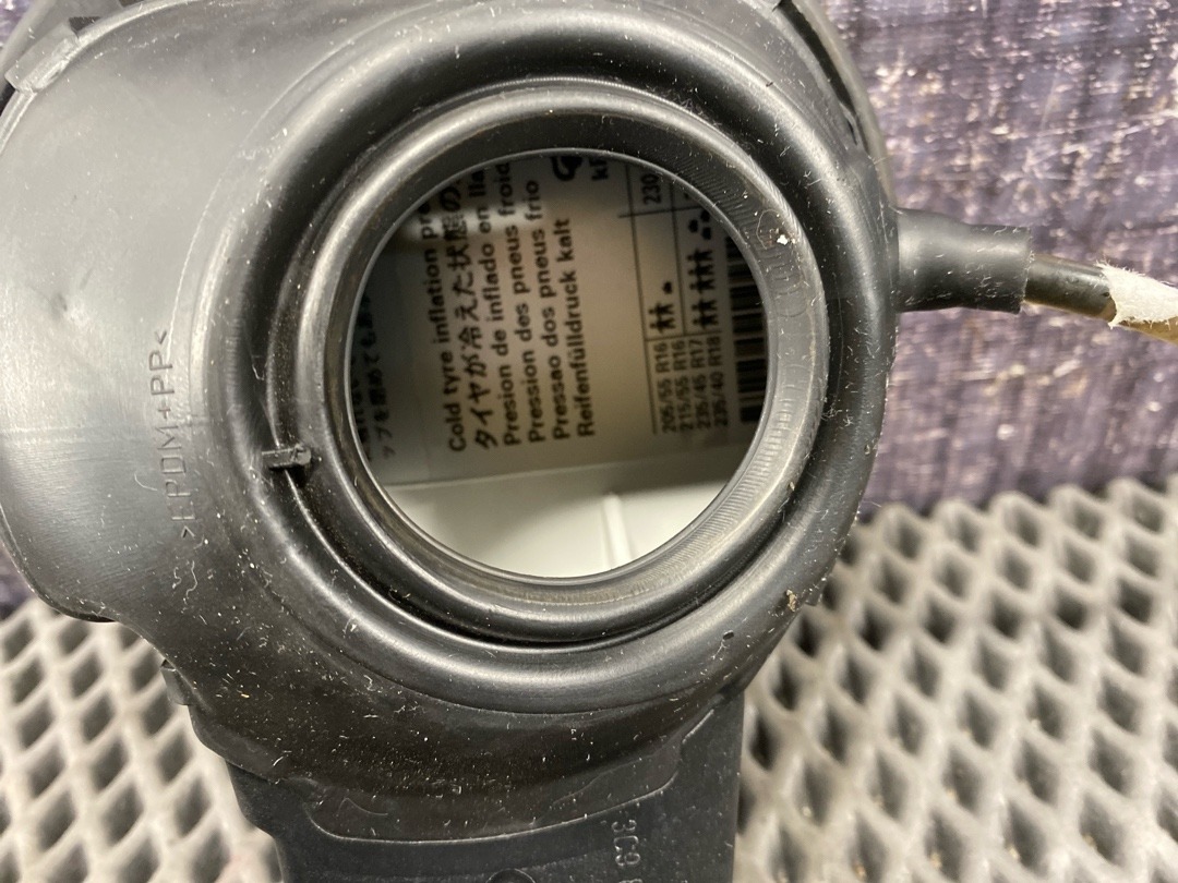 Лючок бензобака, 2630 рублей, Красноярск