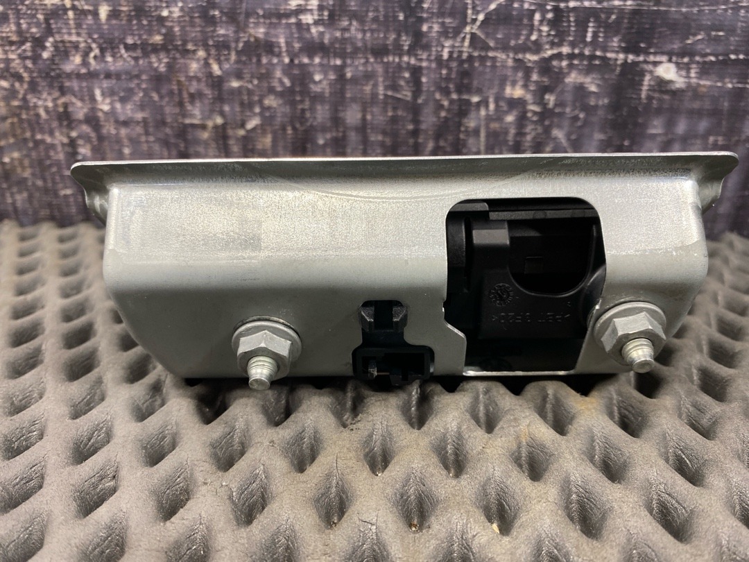 Кнопка открывания багажника, 1860 рублей, Красноярск