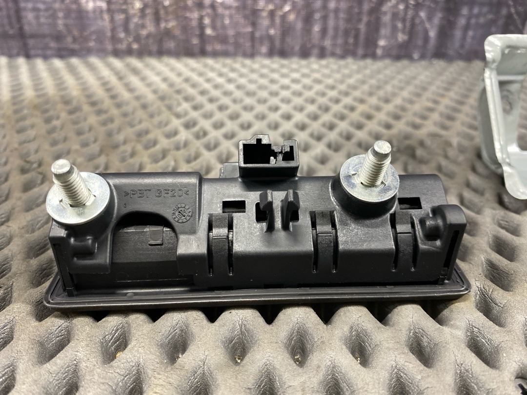 Кнопка открывания багажника, 1860 рублей, Красноярск