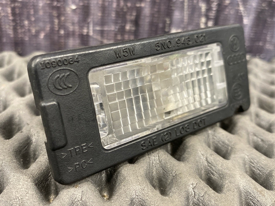 Плафон подсветки номера, 630 рублей, Красноярск