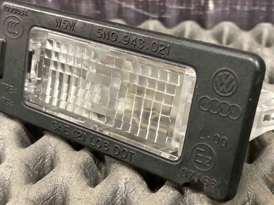 Плафон подсветки номера, 630 рублей, Красноярск