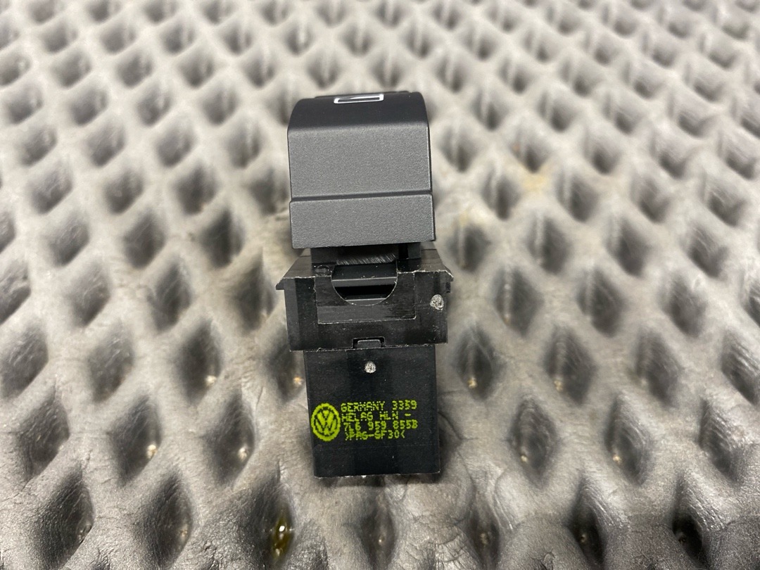 Кнопка стеклоподъемника, 730 рублей, Красноярск