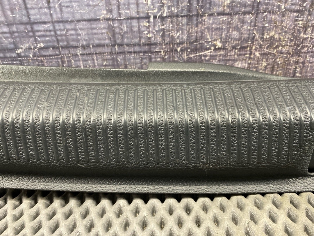 Пластик багажника, 1980 рублей, Красноярск