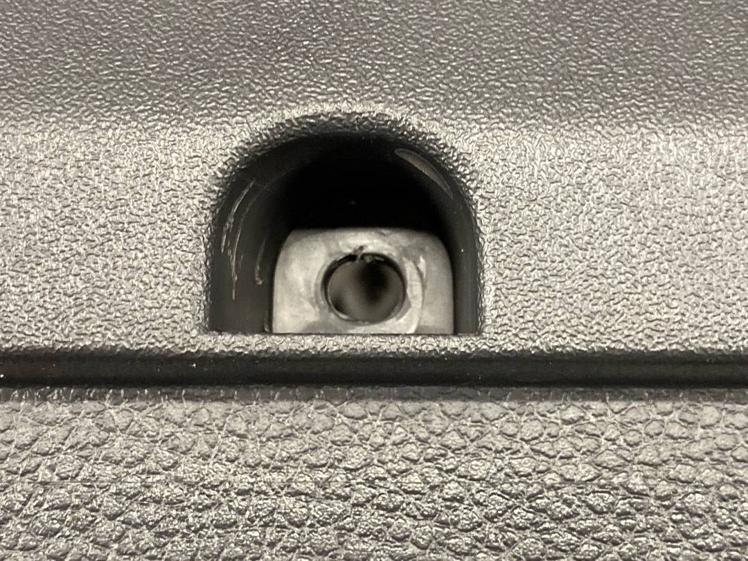 Пластик багажника, 1980 рублей, Красноярск