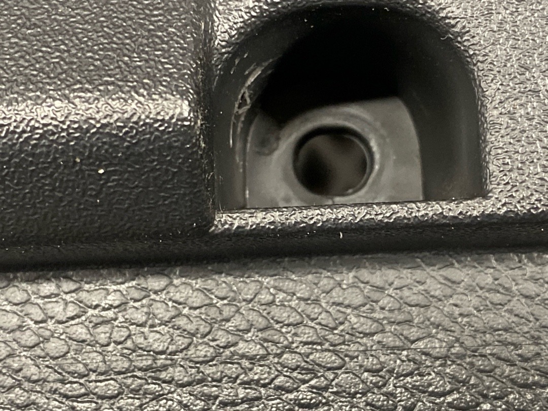 Пластик багажника, 1980 рублей, Красноярск