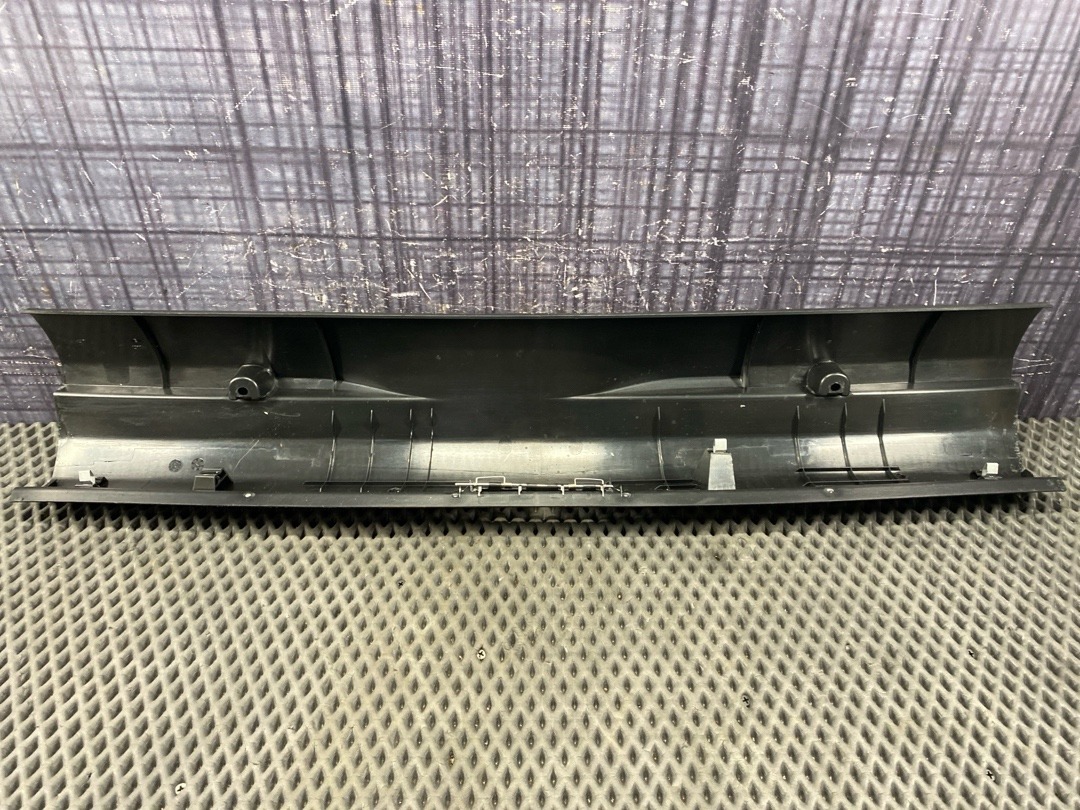 Пластик багажника, 1980 рублей, Красноярск