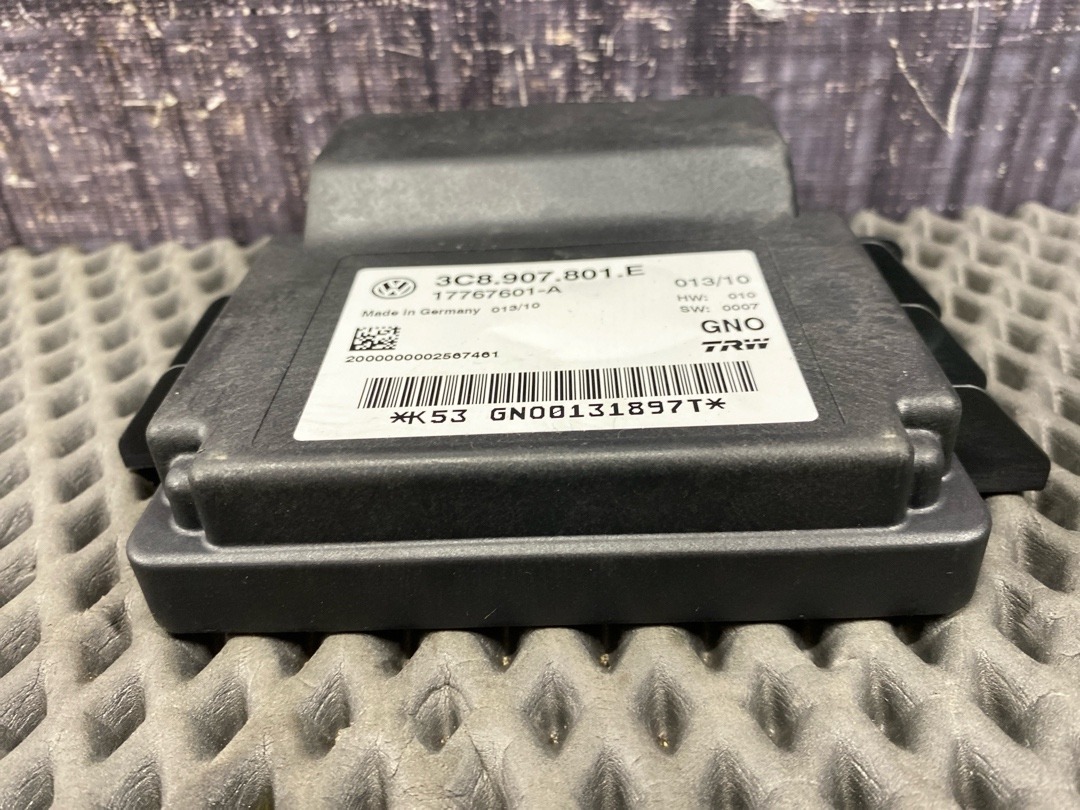 Блок управления парковочным тормозом, 3860 рублей, Красноярск