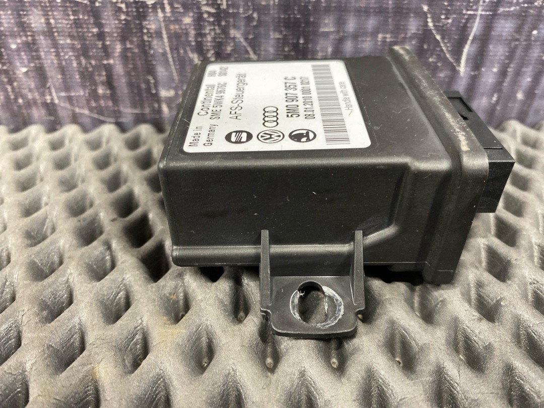 Блок управления адаптивным освещением, 2560 рублей, Красноярск