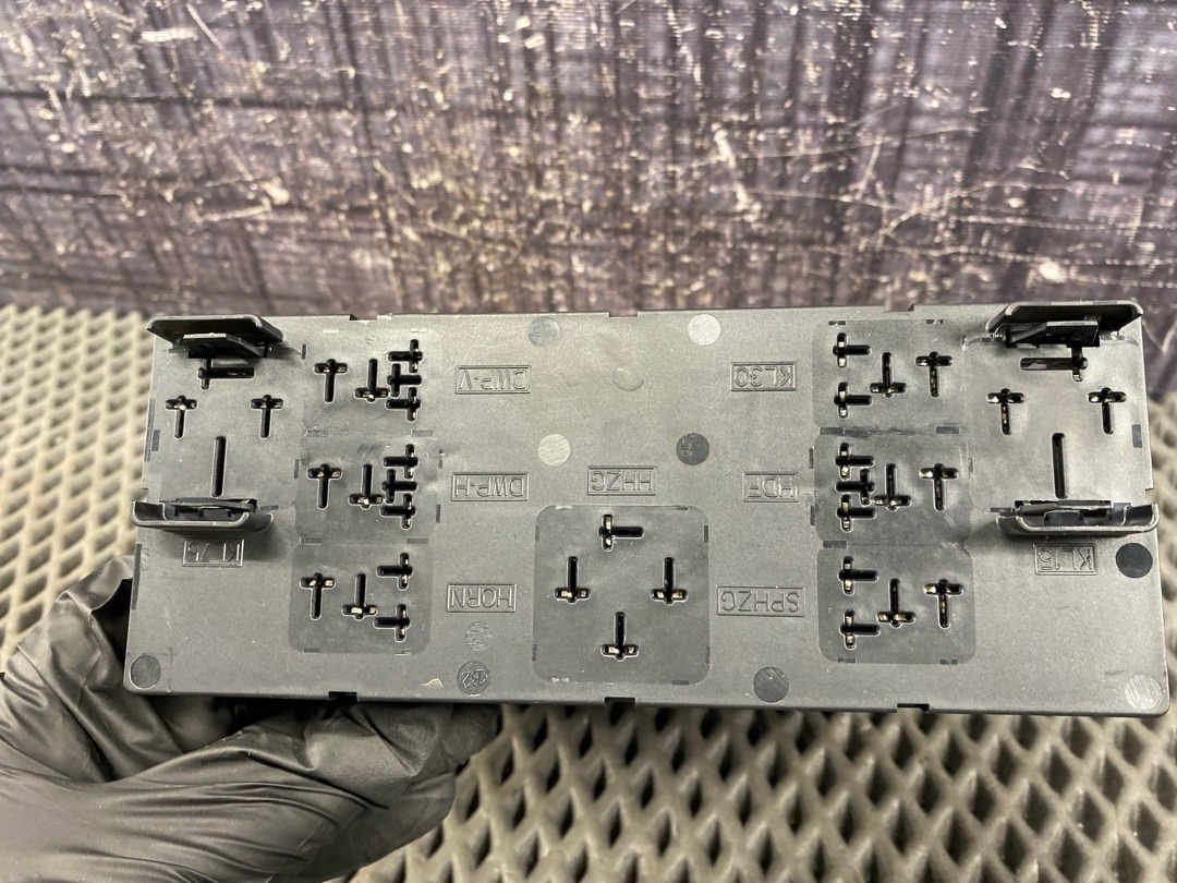 Блок управления бортовой сети, 3210 рублей, Красноярск