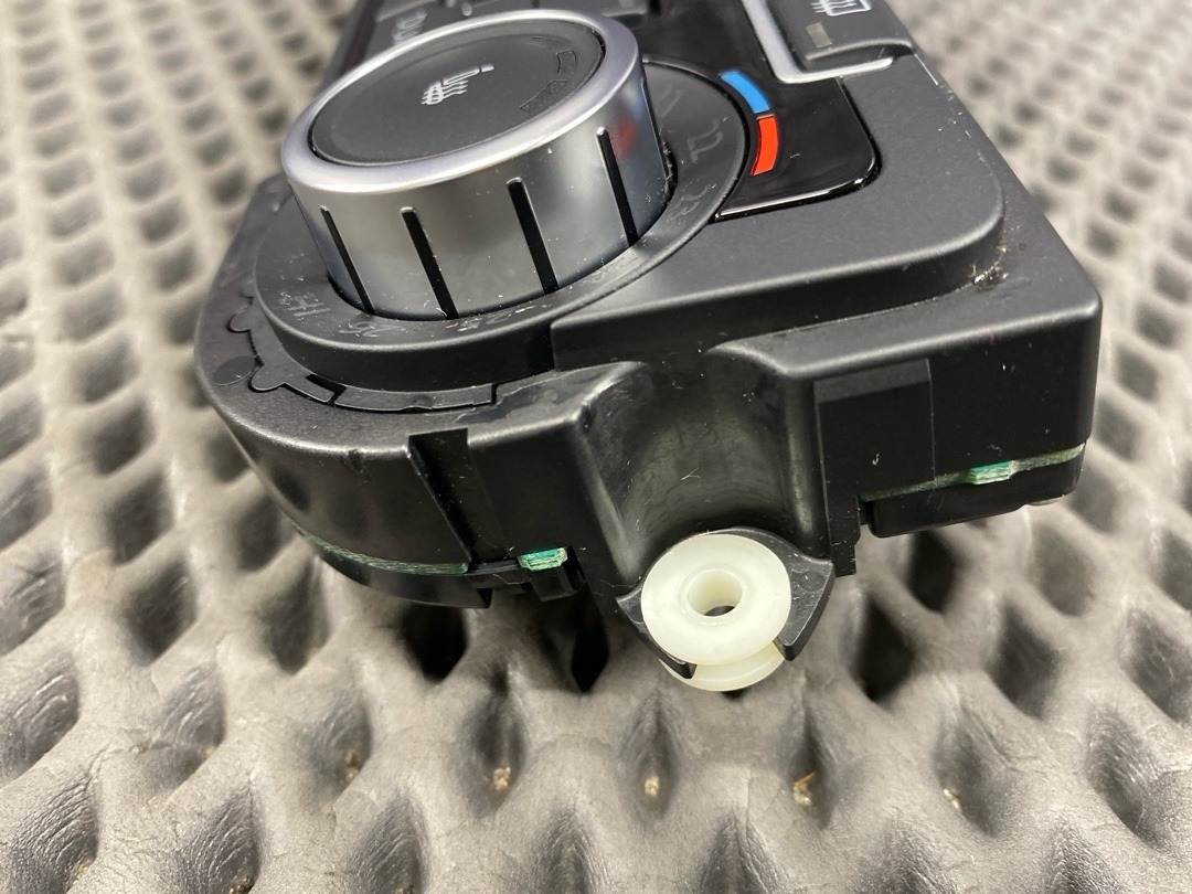 Блок управления климат-контролем, 3520 рублей, Красноярск