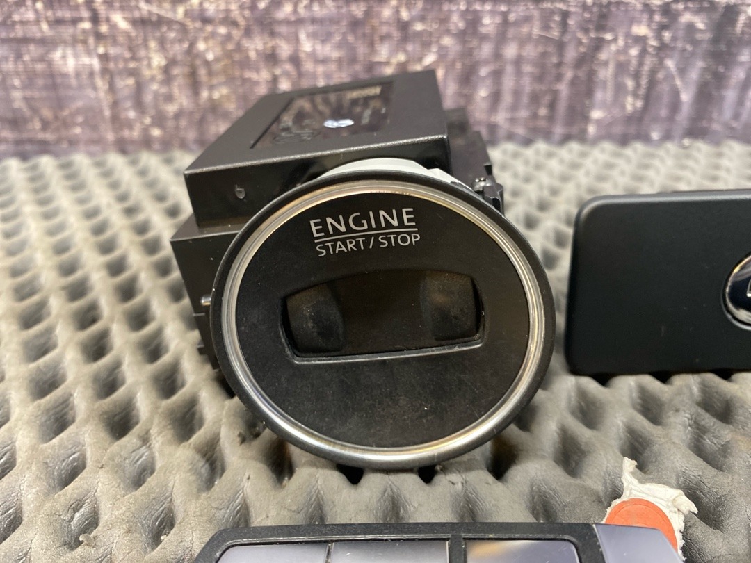 Комплект замков с ключом, 5610 рублей, Красноярск