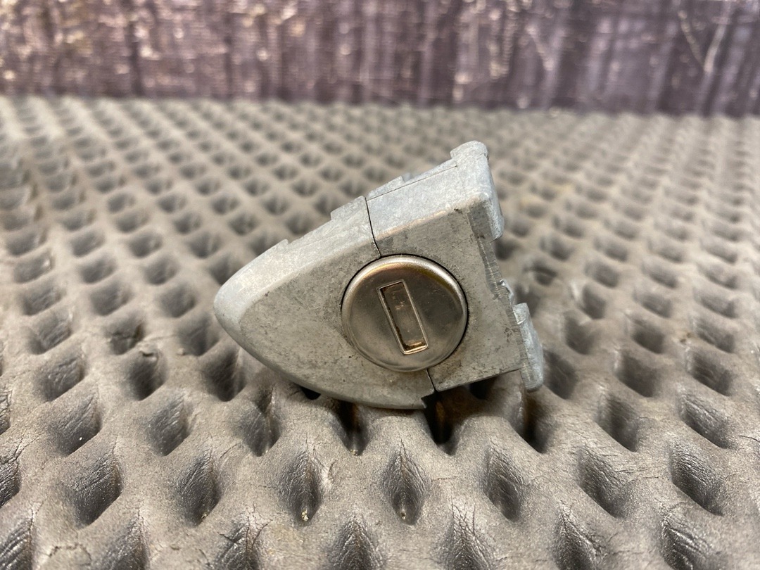 Комплект замков с ключом, 5610 рублей, Красноярск